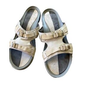 Nike Air g-Series Vintage White Leather Slip On Sandals Size 9.5 B